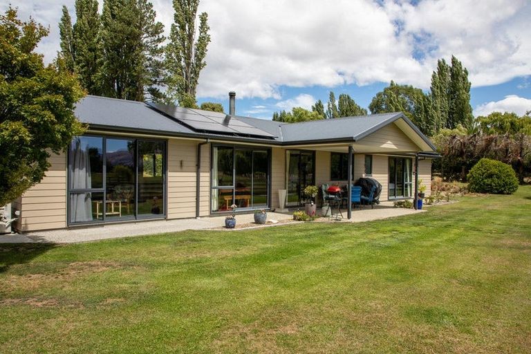 Photo of property in 24 Blackman Road, Blackmans, Alexandra, 9391