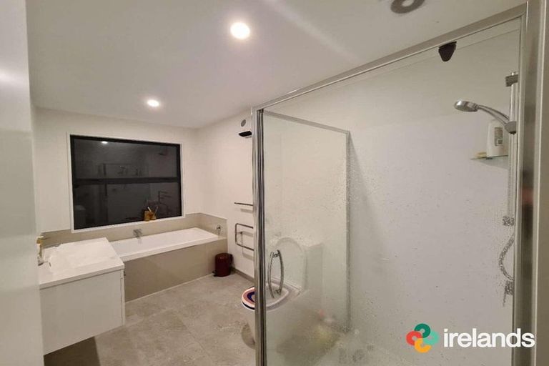 Photo of property in 6 Bouler Court, Halswell, Christchurch, 8025