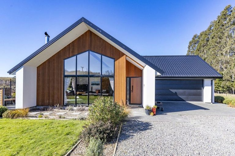 Photo of property in 48 Sladdens Bush Road, Coopers Creek, Oxford, 7495