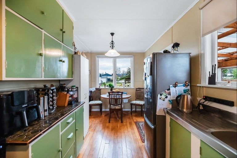 Photo of property in 37 Te Takinga Street, Turangi, 3334