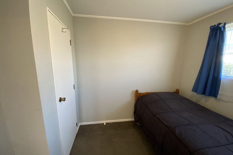 Photo of property in 20 Staysail Place, Whitby, Porirua, 5024