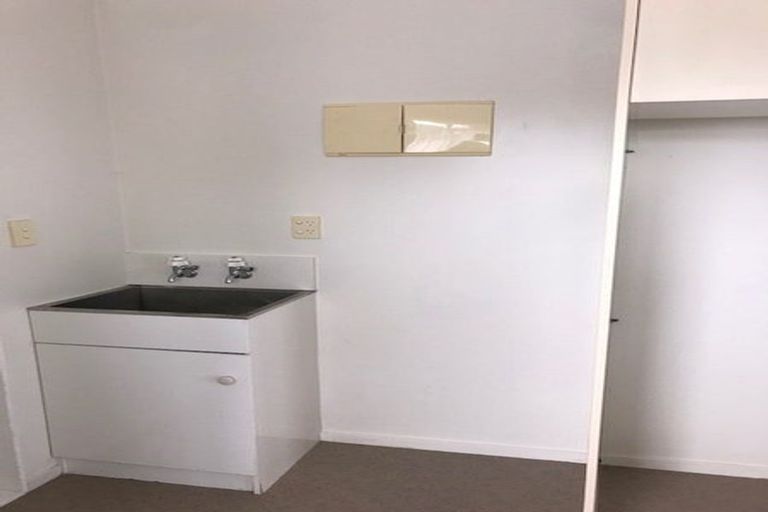 Photo of property in 302 Kirkbride Road, Mangere, Auckland, 2022