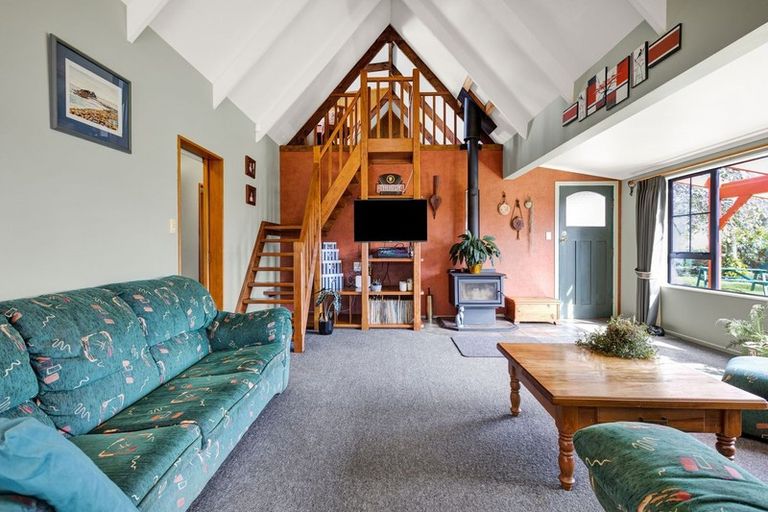 Photo of property in 13 Tuahu Place, Waitara, 4320