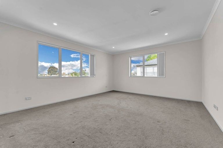 Photo of property in 95d Raglan Street, Mangere East, Auckland, 2024