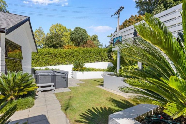 Photo of property in 14 Brooklands Road, Brooklands, New Plymouth, 4310