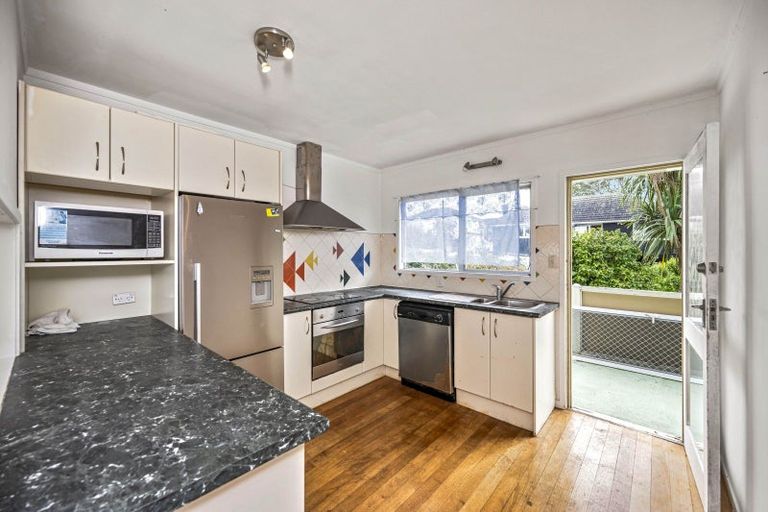 Photo of property in 3 Huka Road, Birkenhead, Auckland, 0626