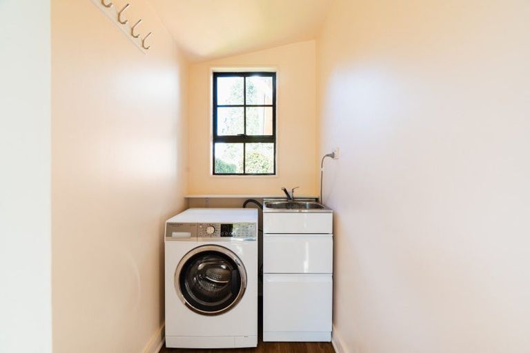 Photo of property in 33 Tannadice Street, Normanby, Dunedin, 9010