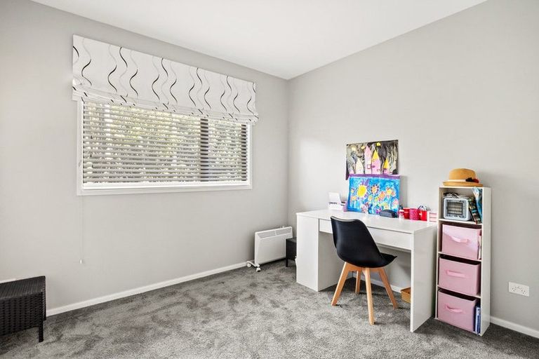 Photo of property in 27 Pendeen Crescent, Jacks Point, Queenstown, 9371