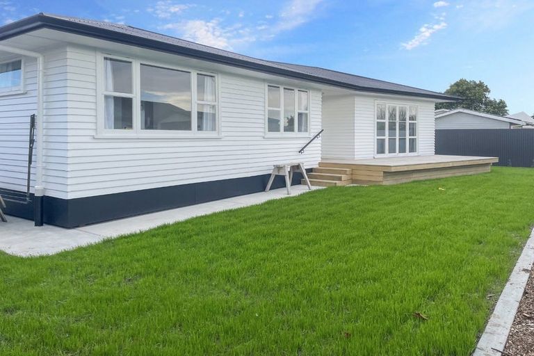 Photo of property in 77a Hillary Crescent, Maraenui, Napier, 4110