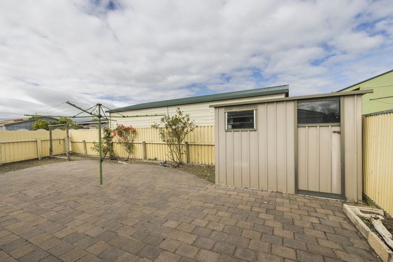 Photo of property in 79 Vogel Street, Roslyn, Palmerston North, 4414