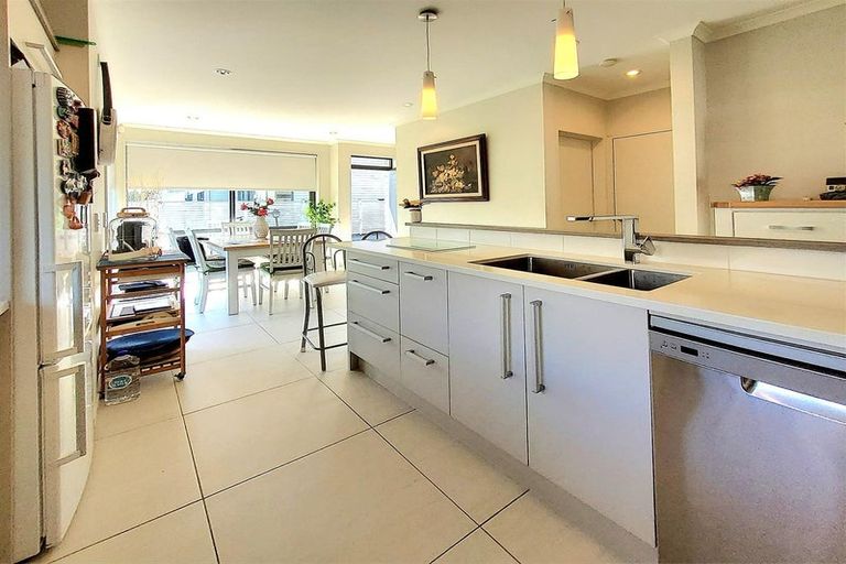 Photo of property in 45 Costa Viva Crescent, Karaka, Papakura, 2113
