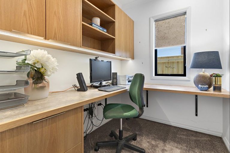 Photo of property in 51 Reading Street, Greytown, 5712