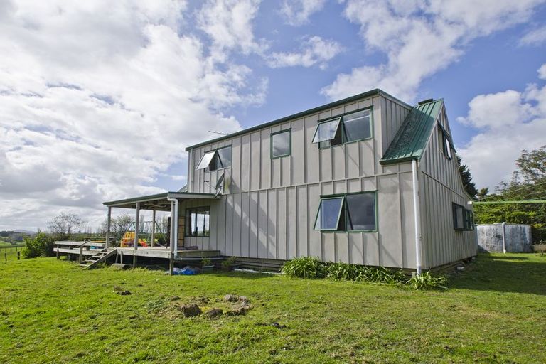 Photo of property in 310 Gumtown Road, Te Kamo, Kamo, 0185