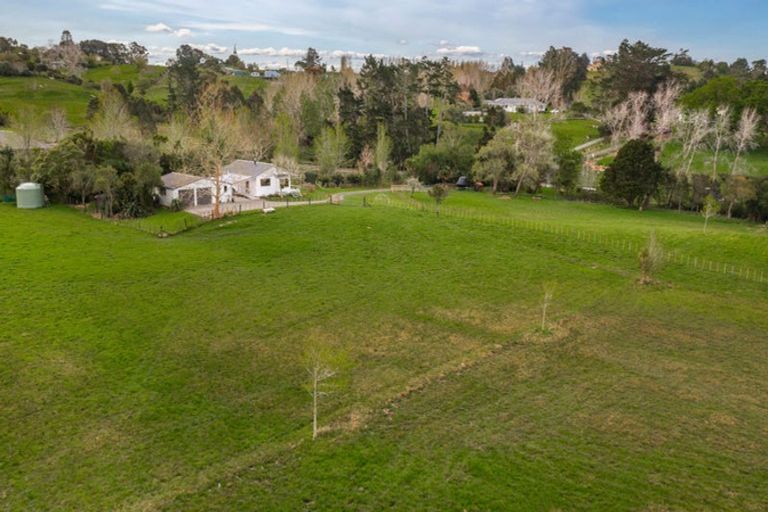 Photo of property in 56 Aubrey Road, Stillwater, Silverdale, 0993