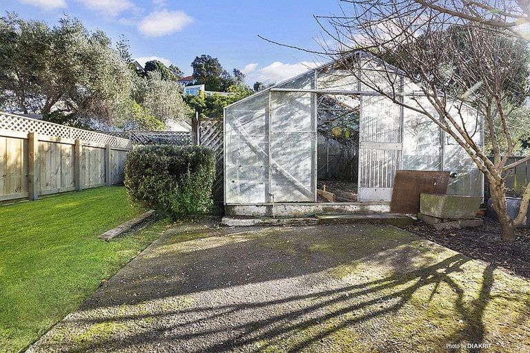 Photo of property in 354 The Parade, Island Bay, Wellington, 6023