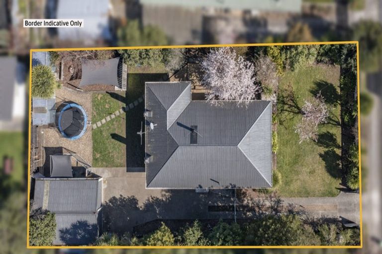 Photo of property in 7 Woodend Road, Woodend, 7610