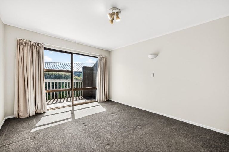 Photo of property in 2/13 Muritai Road, Milford, Auckland, 0620