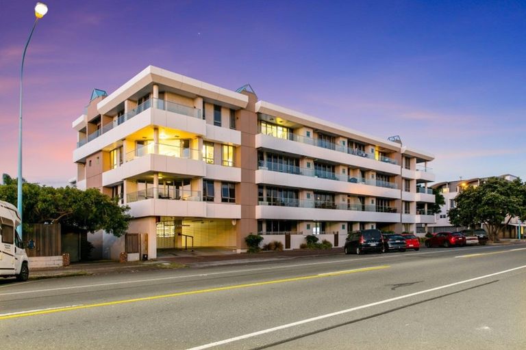 Photo of property in 301/36 Victoria Road, Mount Maunganui, 3116