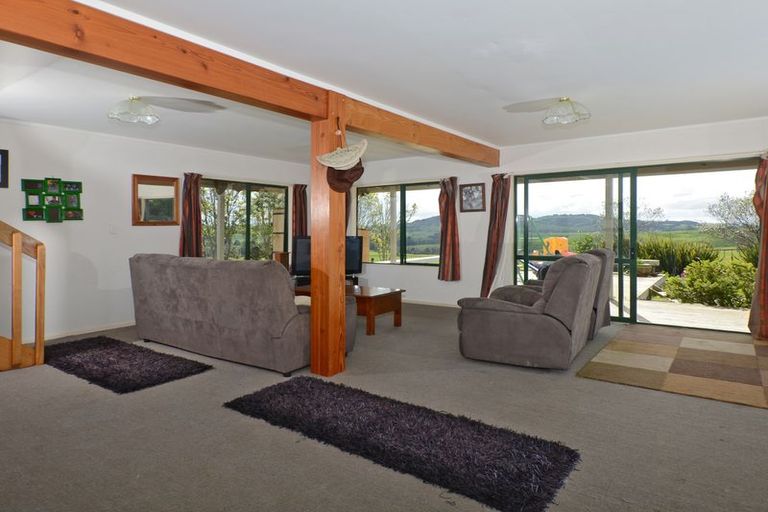 Photo of property in 310 Gumtown Road, Te Kamo, Kamo, 0185