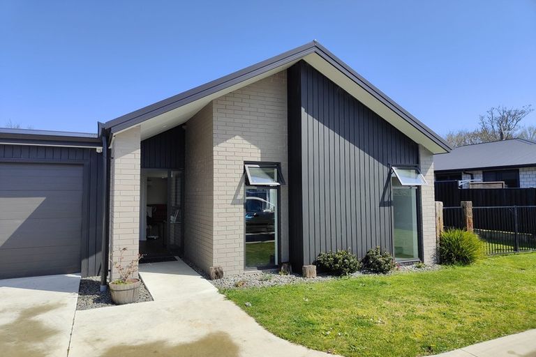 Photo of property in 38 Oak Ridge Drive, Te Awamutu, 3800