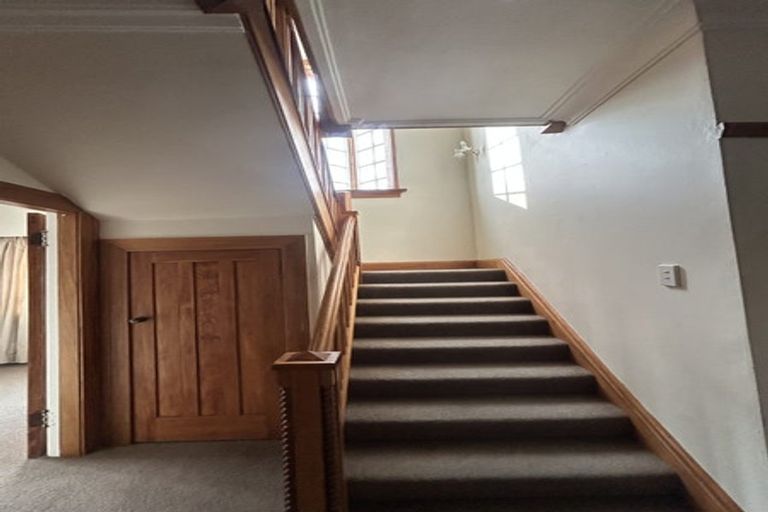 Photo of property in 227 The Parade, Island Bay, Wellington, 6023