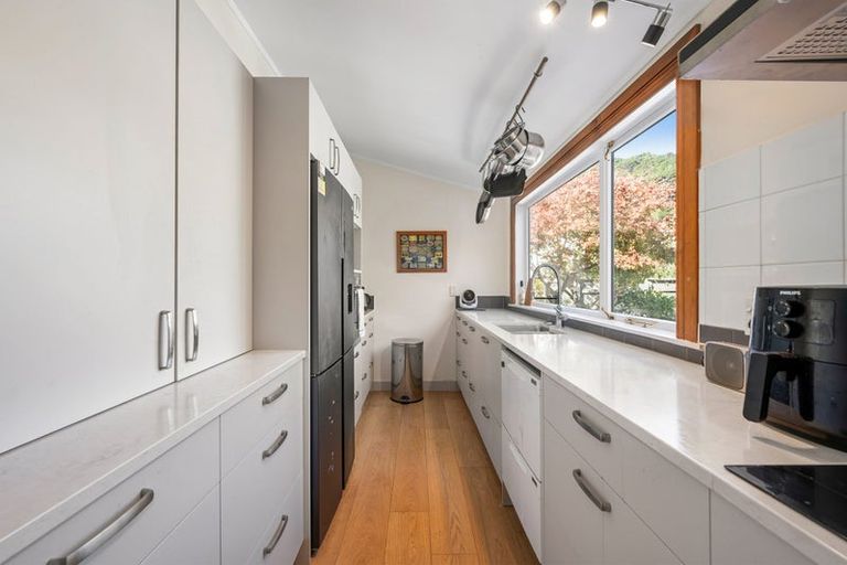 Photo of property in 43 Porritt Avenue, Mount Victoria, Wellington, 6011