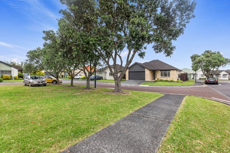 Photo of property in 17 Espalier Drive, Henderson, Auckland, 0612