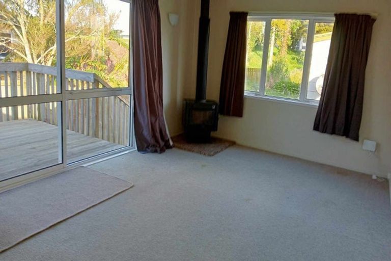 Photo of property in 3/223 Birkdale Road, Birkdale, Auckland, 0626