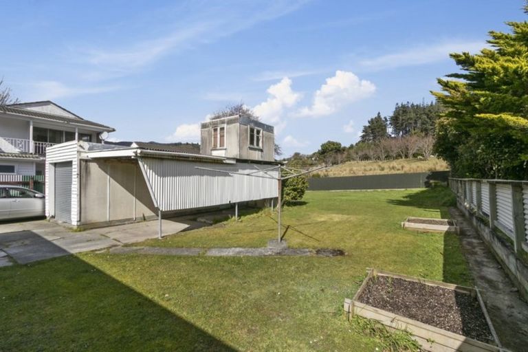 Photo of property in 13 Mcgowan Road, Wainuiomata, Lower Hutt, 5014