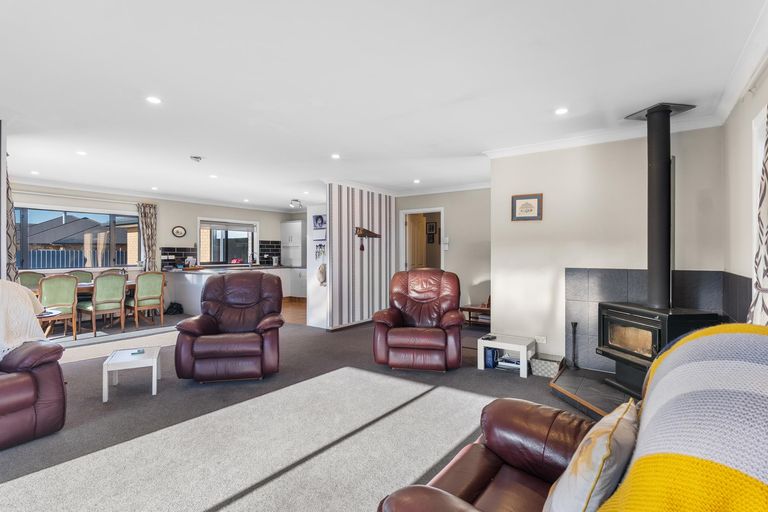 Photo of property in 11 Grandvue Drive, Twizel, 7901