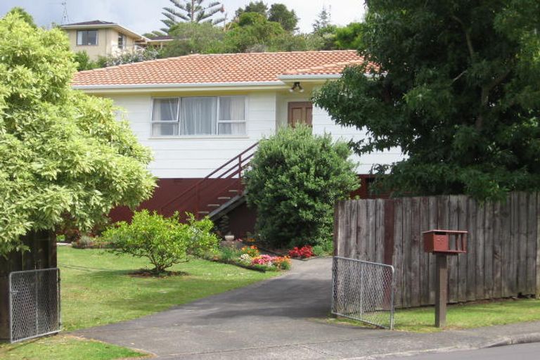 Photo of property in 20 Gerontius Glade, Torbay, Auckland, 0630