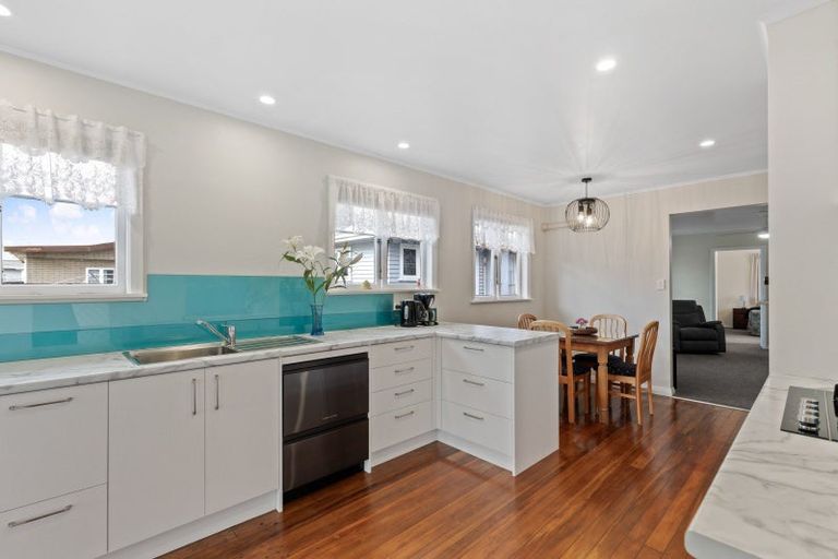 Photo of property in 60 Baird Road, Tokoroa, 3420