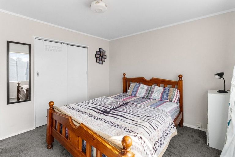 Photo of property in 2/6 Wicklow Place, Bell Block, New Plymouth, 4312