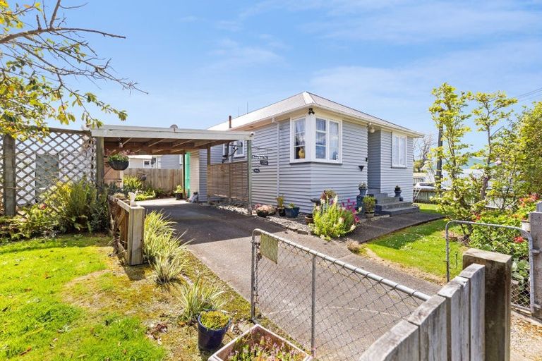 Photo of property in 52 Cuba Street, Marton, 4710