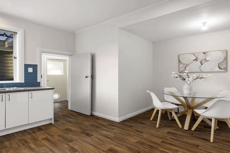 Photo of property in 11 Wyon Street, Linwood, Christchurch, 8062