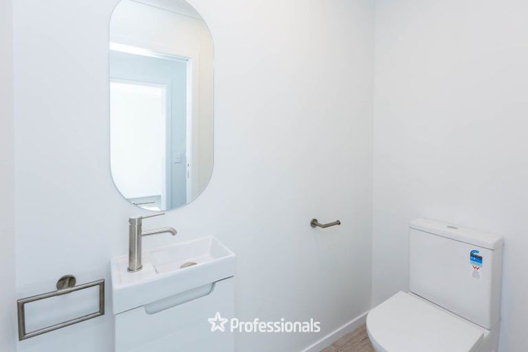 Photo of property in 9 Mamaku Place, Elderslea, Upper Hutt, 5018