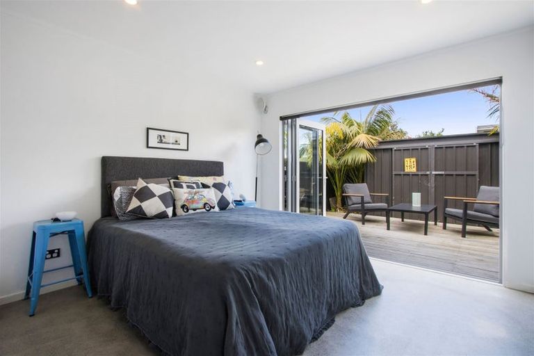 Photo of property in 17 Surfers Avenue, Waihi Beach, 3611