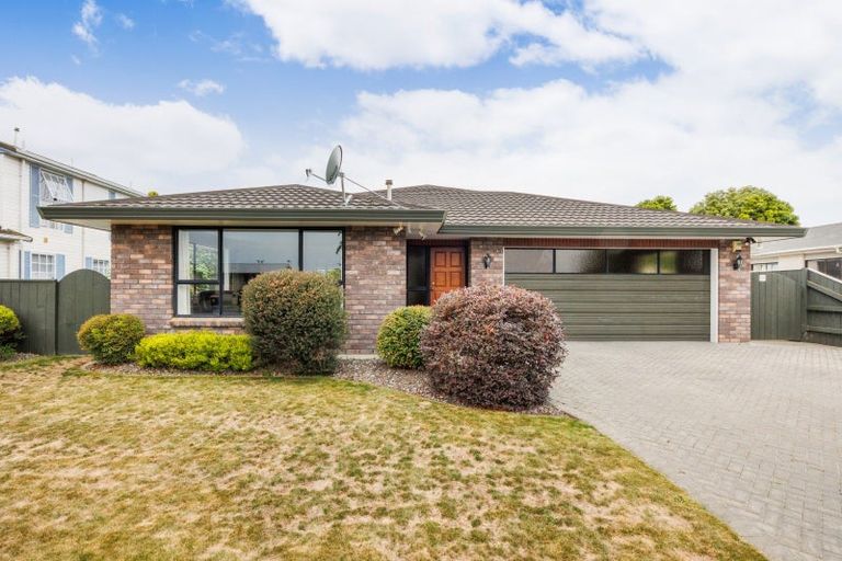 Photo of property in 123 Amberley Avenue, Highbury, Palmerston North, 4412