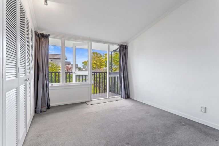 Photo of property in 4/43 Fendalton Road, Fendalton, Christchurch, 8014