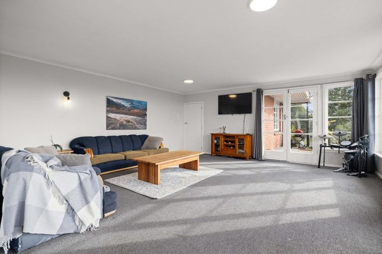 Photo of property in 14 Huntsbury Avenue, Huntsbury, Christchurch, 8022