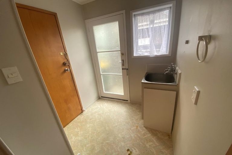 Photo of property in 2/51 Landscape Road, Papatoetoe, Auckland, 2025