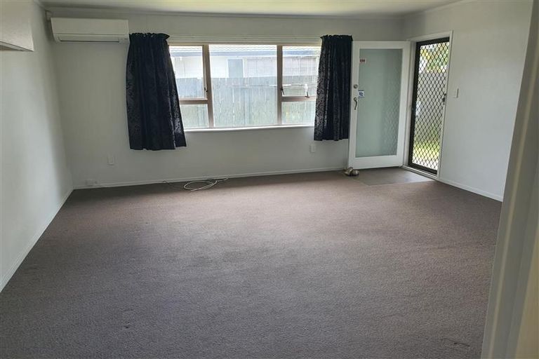 Photo of property in 1/48 Latham Avenue, Pakuranga, Auckland, 2010