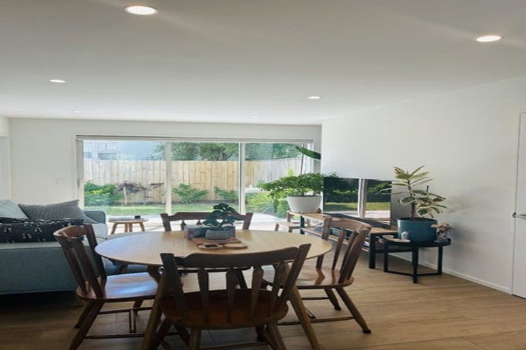 Photo of property in 2/17 Ward Street, Addington, Christchurch, 8024