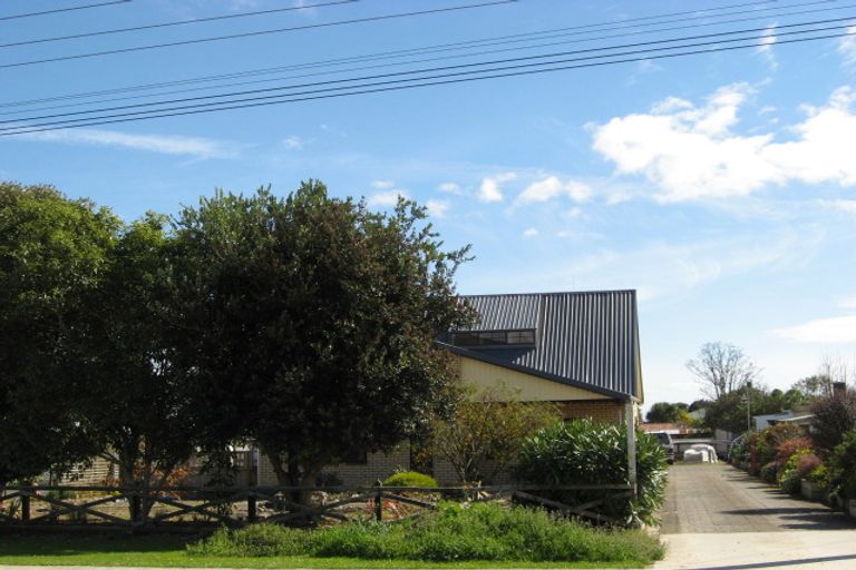 Photo of property in 27 Vogel Street, Shannon, 4821