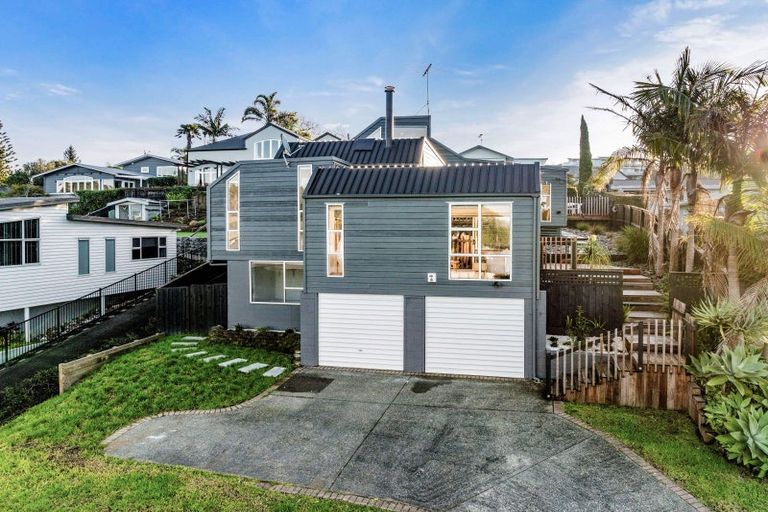 Photo of property in 3a Pah Road, Cockle Bay, Auckland, 2014