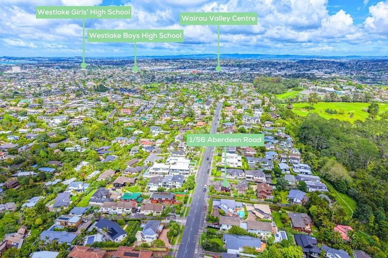 Photo of property in 1/56 Aberdeen Road, Campbells Bay, Auckland, 0620