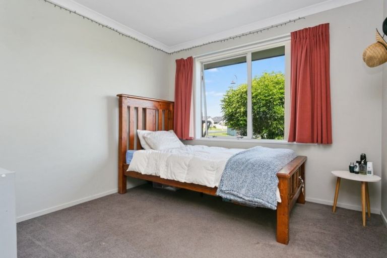 Photo of property in 12 Saffron Street, Cambridge, 3434