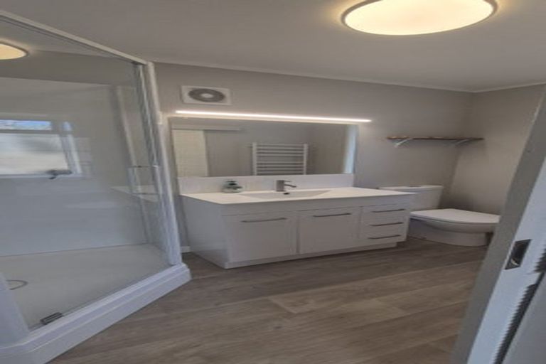 Photo of property in 131 Queen Street, Waiuku, 2123