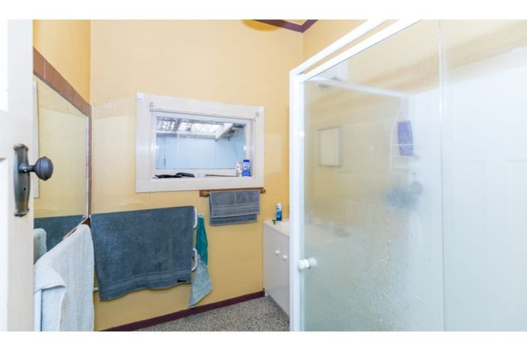 Photo of property in 18 Parr Street, Frankton, Hamilton, 3204