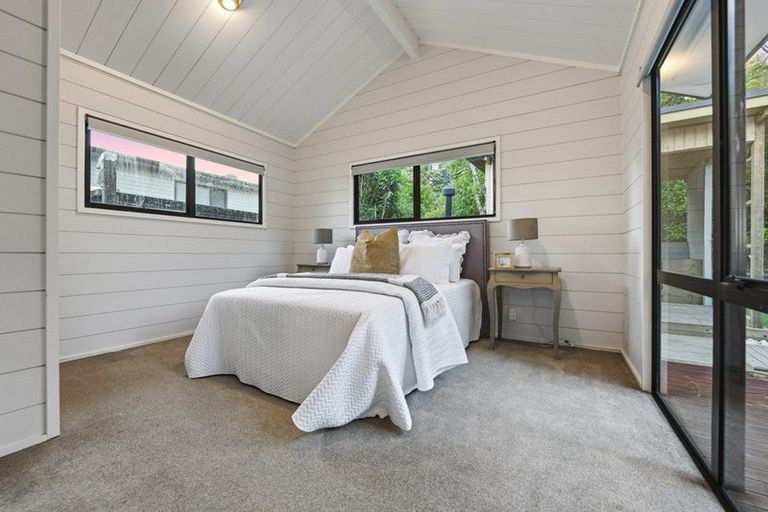 Photo of property in 45 Pohutukawa Avenue, Shelly Park, Auckland, 2014